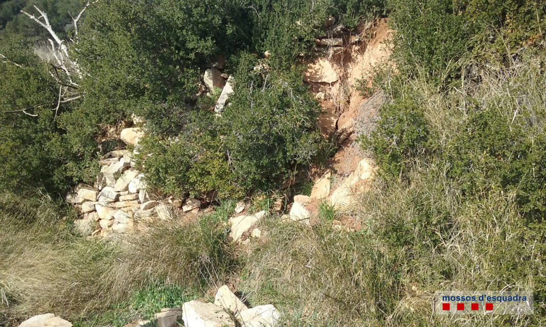 El marge de Blancafort on s'ha localitzat el projectil. (Foto: Mossos d'Esquadra)