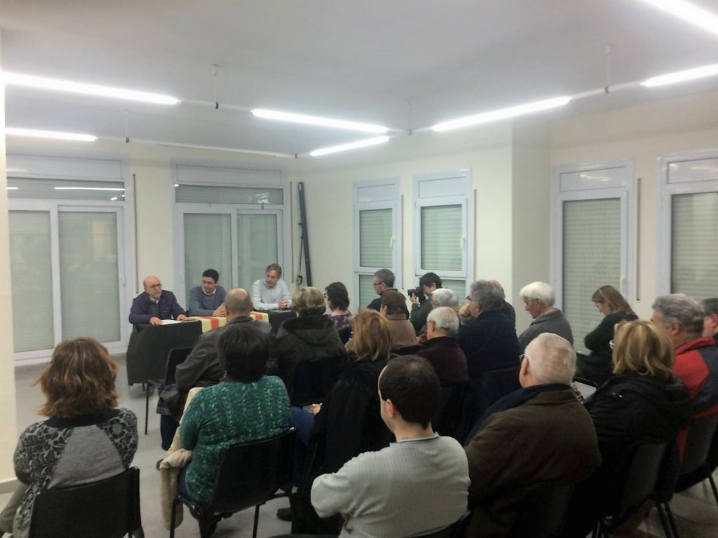 Acte de presentació del llibre 'Un poble dins del pinzell'. (Foto: Cedida)