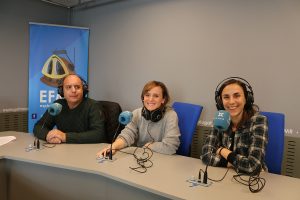 Jordi Creus, Aida Martí i Laura Caffarel, a La Plaça. (Foto: Cristian Sagastibelza)