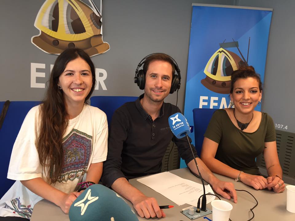 Helena Molina, Xavier Lozano i Alba Pascual a l'EFMR. (Foto: Antoni Sabaté)