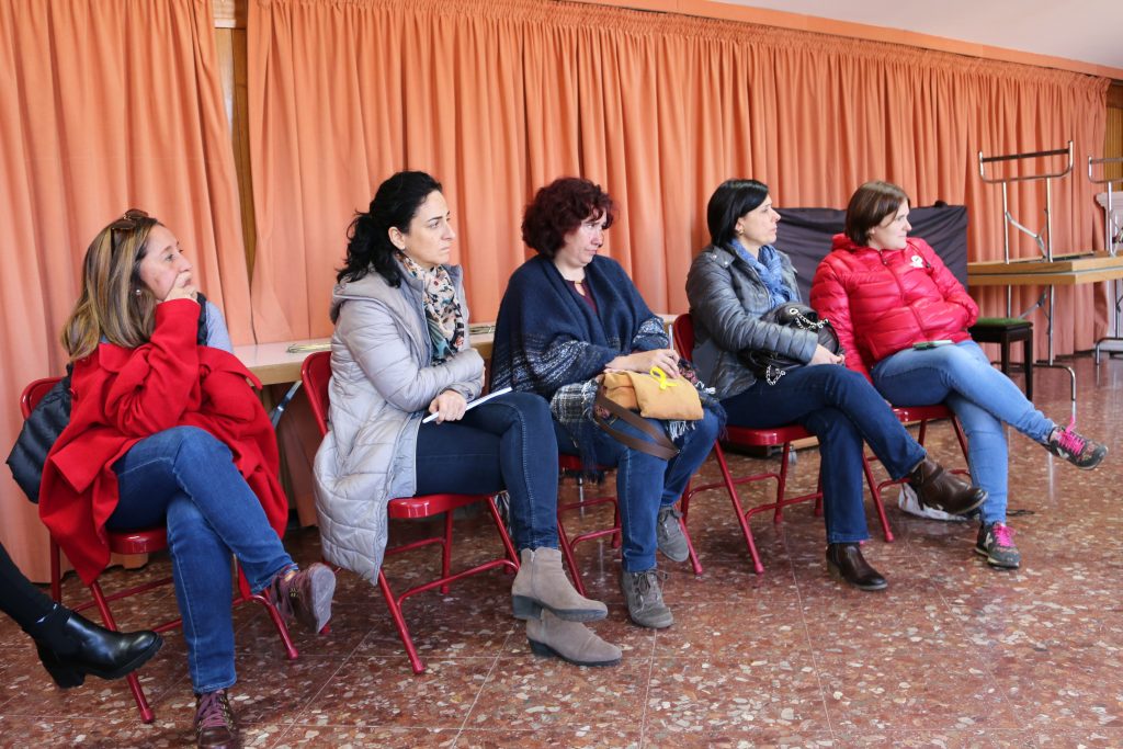 La reunió del Consell Sectorial d'Entitats de l'Espluga, aquest dissabte. (Foto: Xavier Lozano)