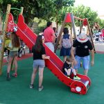 El nou parc infantil de la plaça de Sant Isidre, acabat d’inaugurar. (Foto: Xavier Lozano)