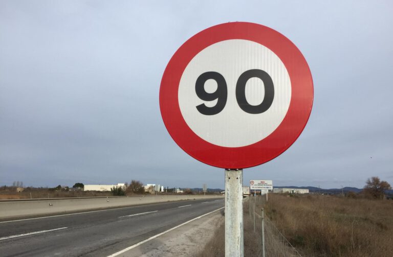 Entra en vigor el límit de 90 km/h a la N-240 i C-14 al seu pas per la Conca de Barberà