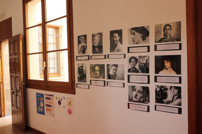 La Biblioteca de l’Espluga celebra el 8-M amb una exposició feminista