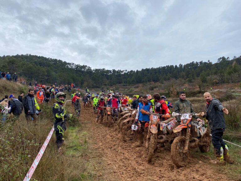 El Motoany esclafa motors batent rècord amb 150 participants