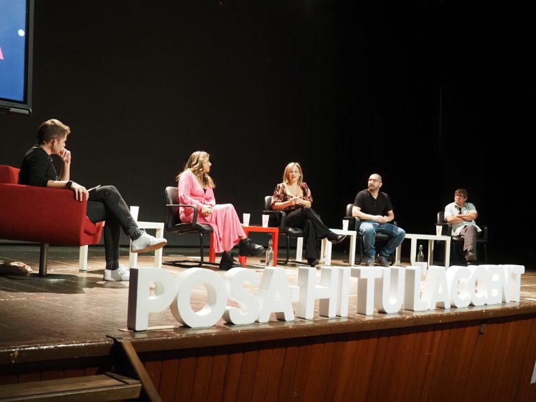 Centenars de persones parlen dels dialectes del català a l’Espluga de Francolí